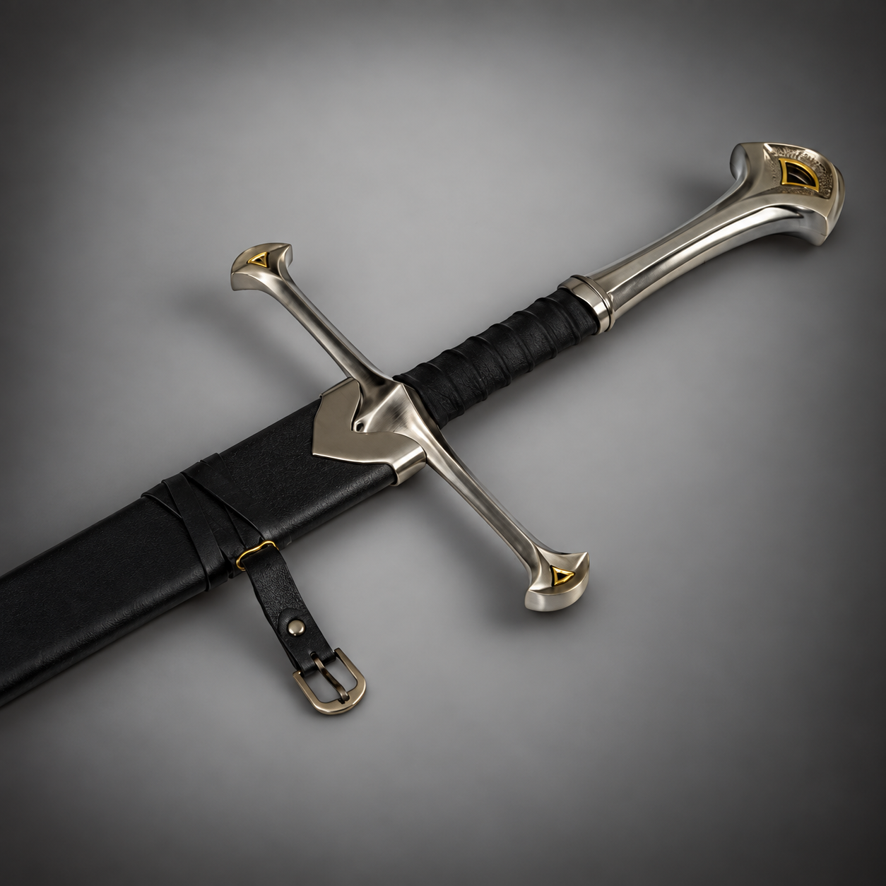 Lord of the Rings Anduril Narsil Sword Replica with Scabbard and Wall Mount