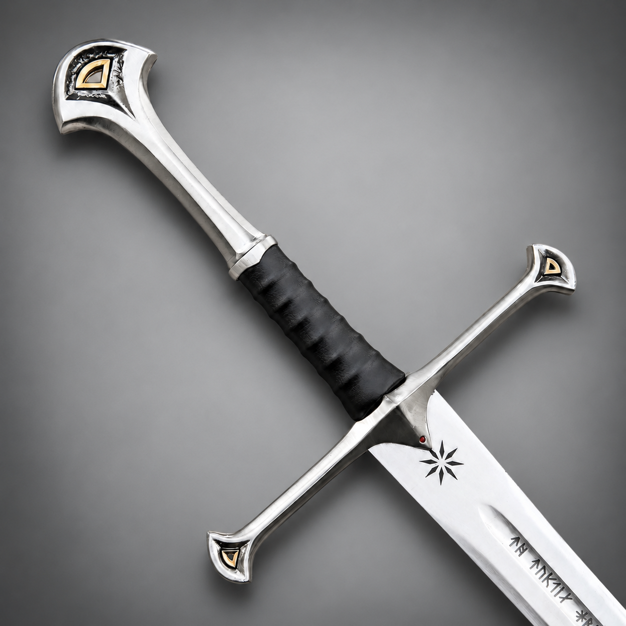 Lord of the Rings Anduril Narsil Sword Replica with Scabbard and Wall Mount