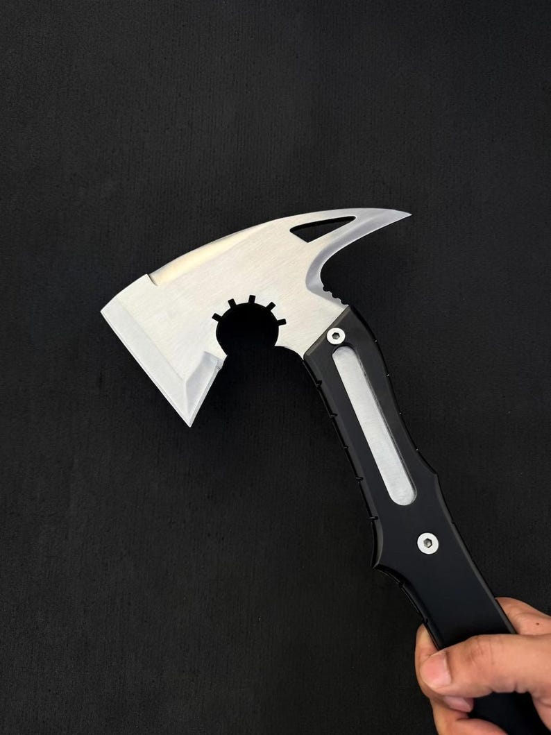 Resident Evil Tactical Tomahawk Axe with Leather Sheath